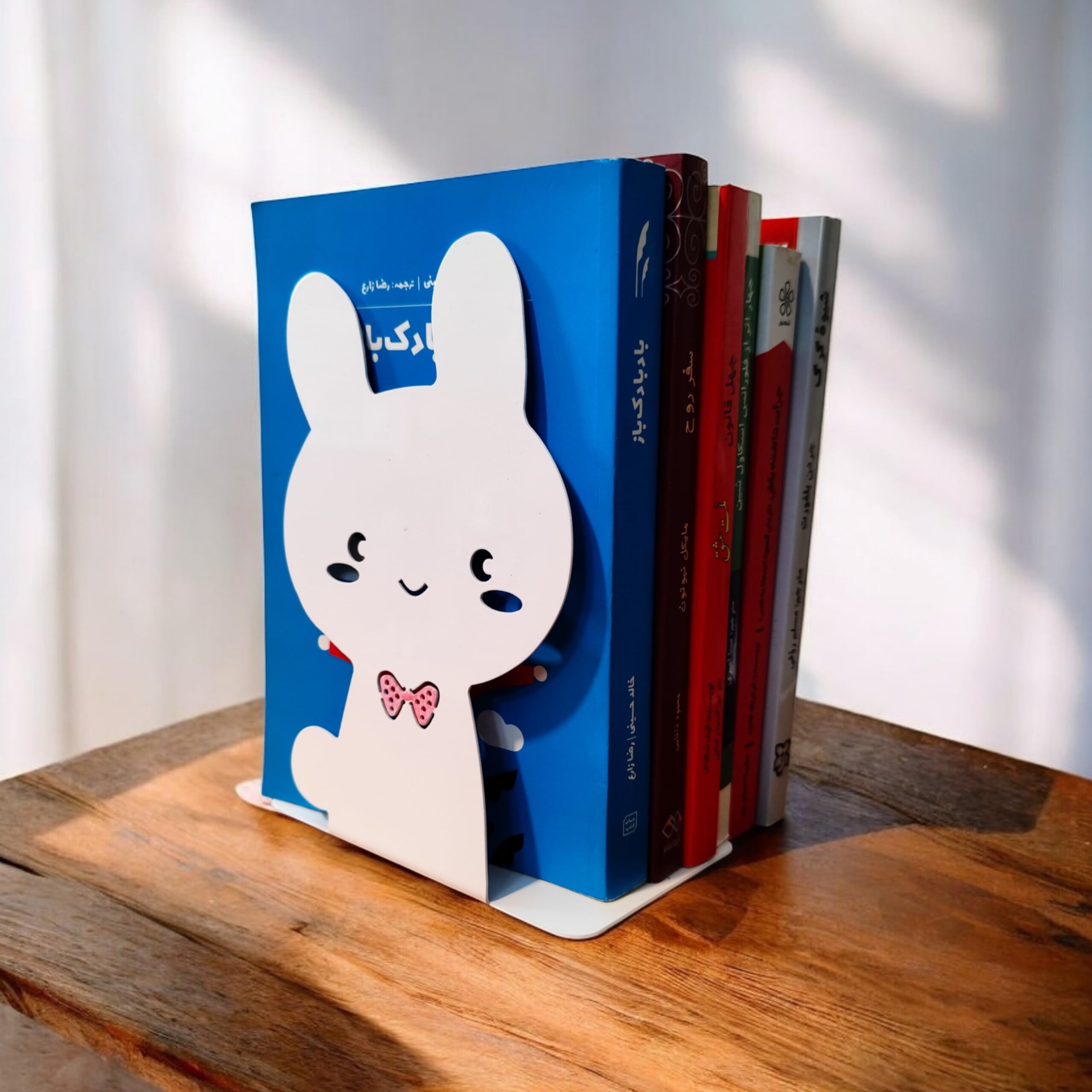 نگهدارنده کتاب نیتا متال طرح خرگوش