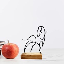 تندیس مینیمال نیتا متال طرح اسب