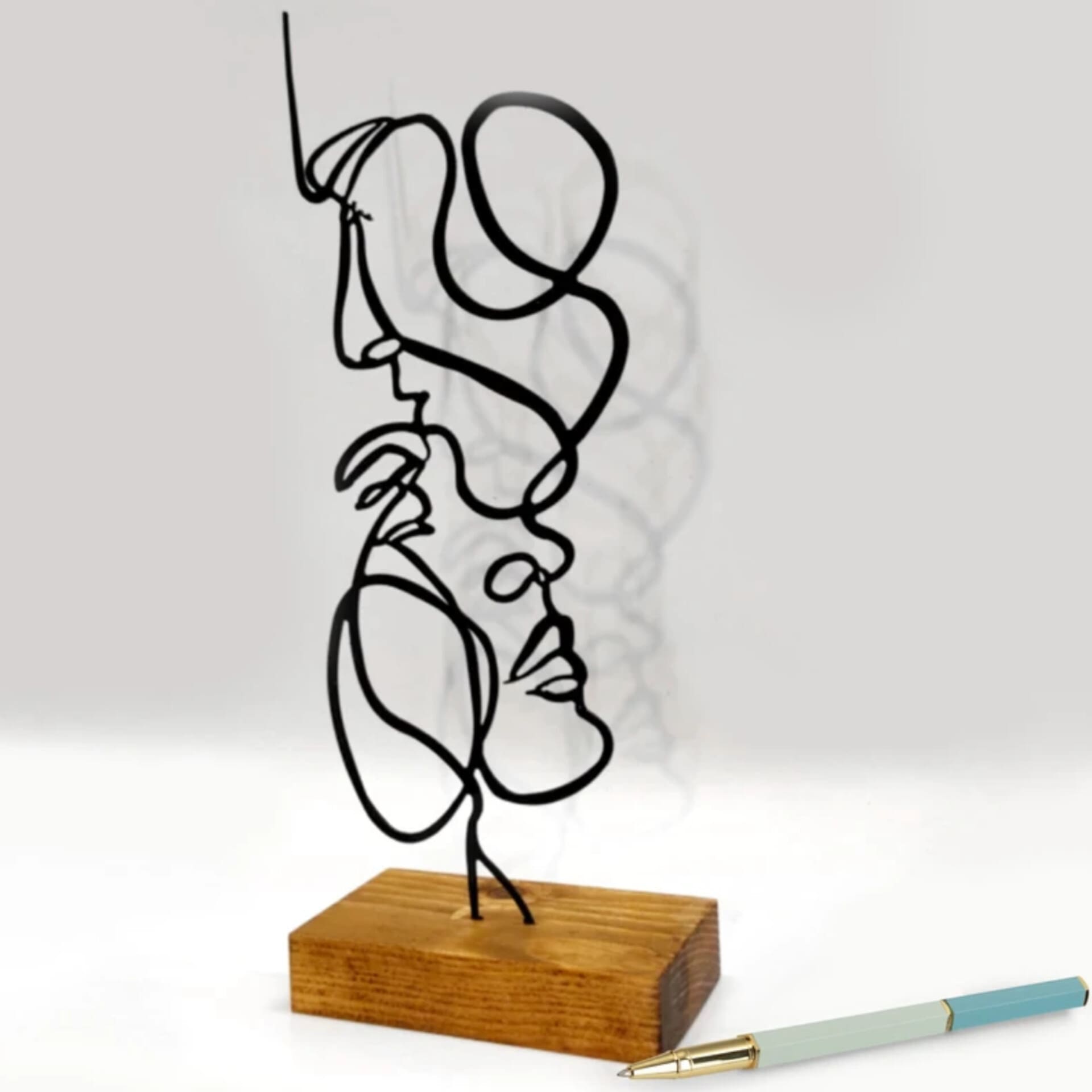 تندیس مینیمال نیتا متال طرح عشق و همدم