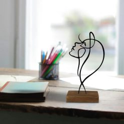 تندیس مینیمال نیتا متال طرح روژان