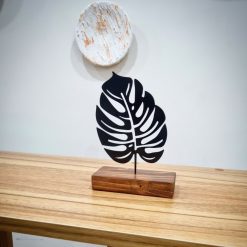 تندیس مینیمال نیتا متال طرح برگ انجیری